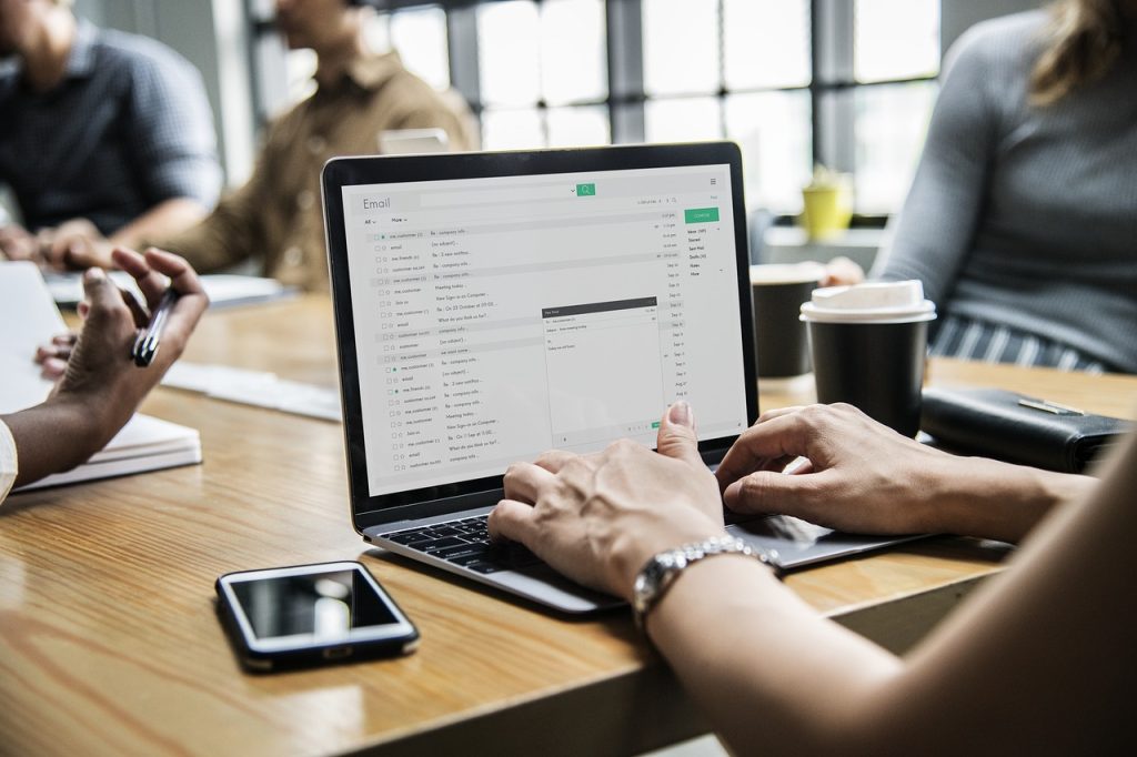 Online Social Media Marketing | Ellingtondigital.com Online Social Media Marketing | Ellingtondigital.com