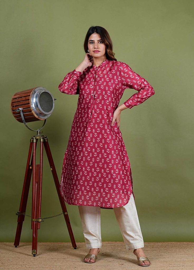 Sanganeri print suits Jaipur, Buy online sanganeri print suits, Pure Silk Suit buy online Sanganeri print suits Jaipur, Buy online sanganeri print suits, Pure Silk Suit buy online