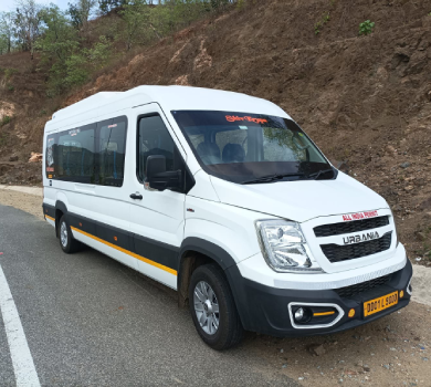 Force Urbania Rental in Delhi Force Urbania Rental in Delhi