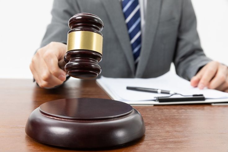 How Can a Personal Injury Lawyer Help You?