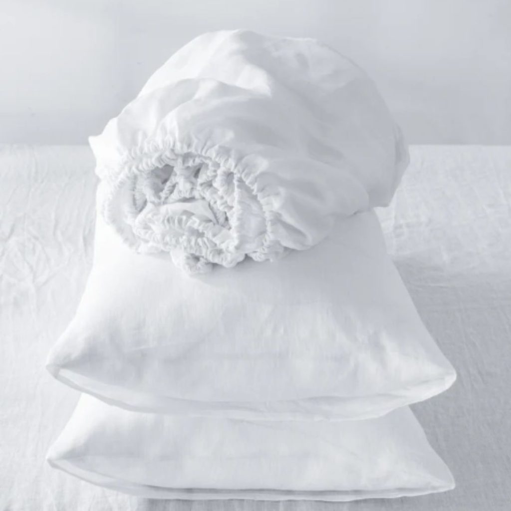 Elegant Linum Pillows – Luxury Decorative Accents for Your Home