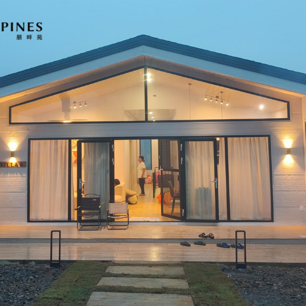 Luxurious King Suite with Mountain Views near Mount Kinabalu