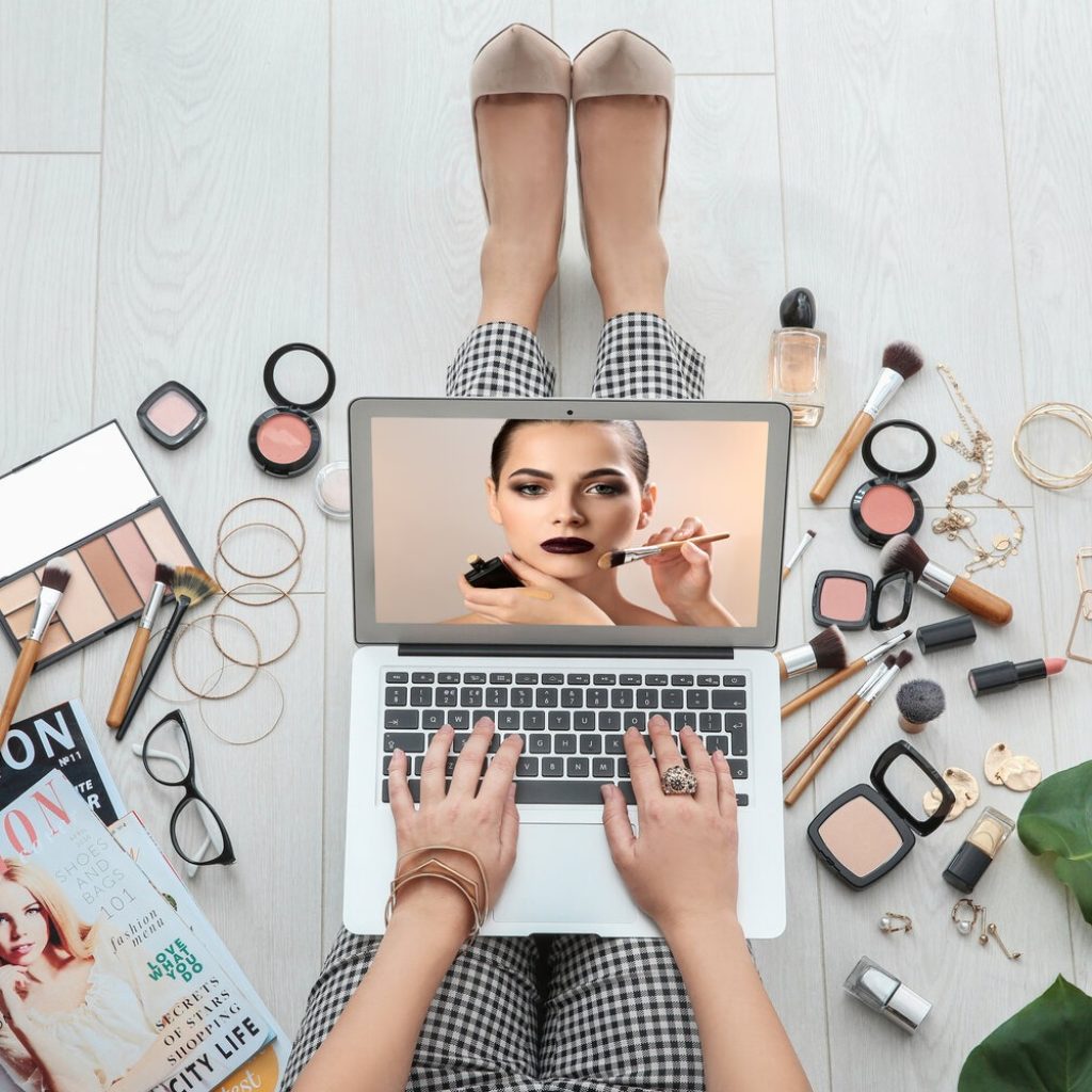 Launch Your Nail Tech Career in Chicago with Expert Training Launch Your Nail Tech Career in Chicago with Expert Training