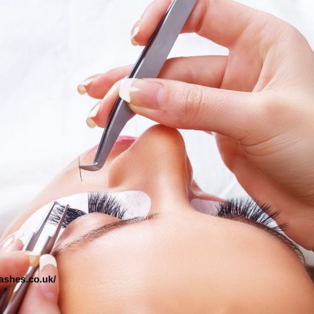 Eyelash Extensions Teignmouth | Renelashes.co.uk Eyelash Extensions Teignmouth | Renelashes.co.uk