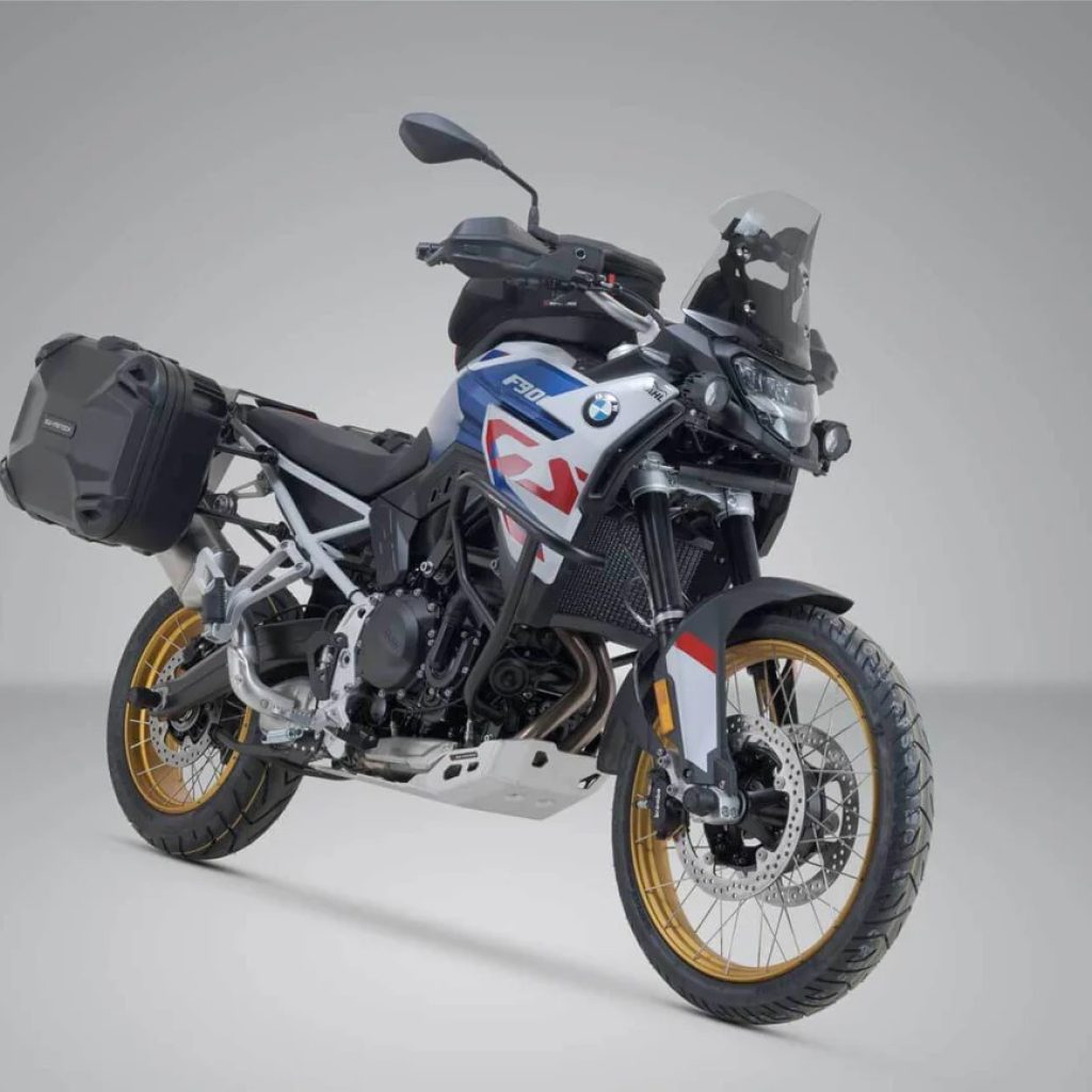 Gear up for the road: premium storage for your R 1300 GS Gear up for the road: premium storage for your R 1300 GS