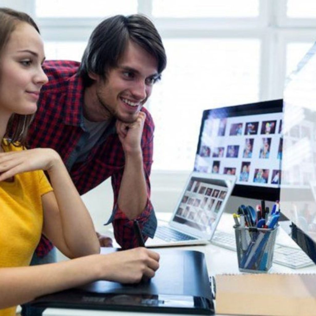 Custom Web Designs That Stand Out Online