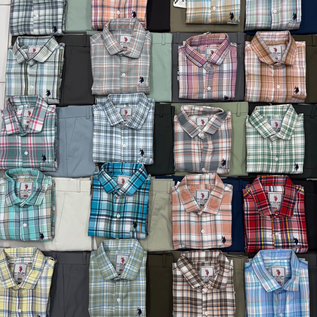 Discover Nearby Fashion Savings with a Local Clothing App Discover Nearby Fashion Savings with a Local Clothing App