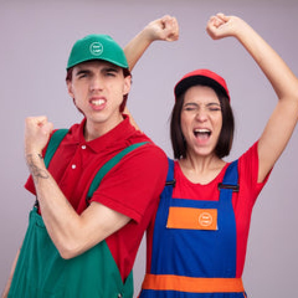 Elevate Your Brand with Custom-Branded Workwear Solutions Elevate Your Brand with Custom-Branded Workwear Solutions