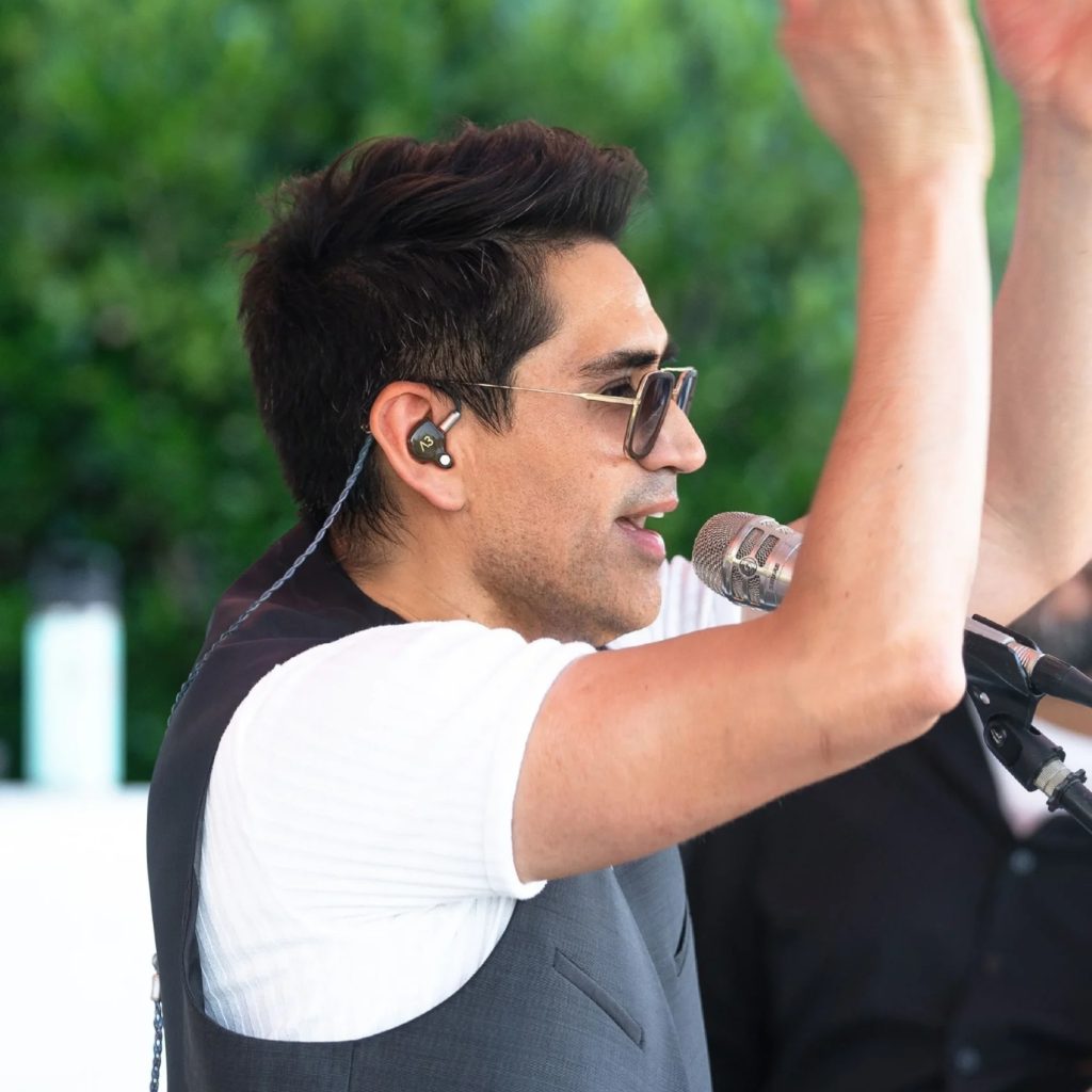 Hire a Latin band for unforgettable events in the UK Hire a Latin band for unforgettable events in the UK