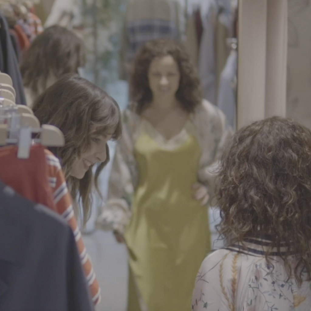 Bespoke Wardrobe Styling in Milan for a Signature Look Bespoke Wardrobe Styling in Milan for a Signature Look