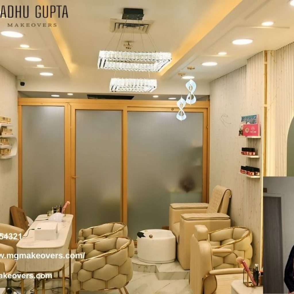 Eyelash Extension In Gurgaon | Mg Makeovers Eyelash Extension In Gurgaon | Mg Makeovers