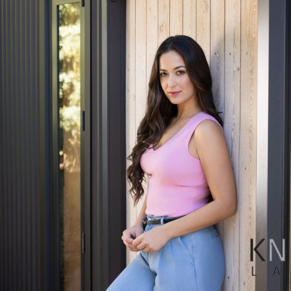 Effortless NZ Style: Chic Casual Looks for Modern Women Effortless NZ Style: Chic Casual Looks for Modern Women