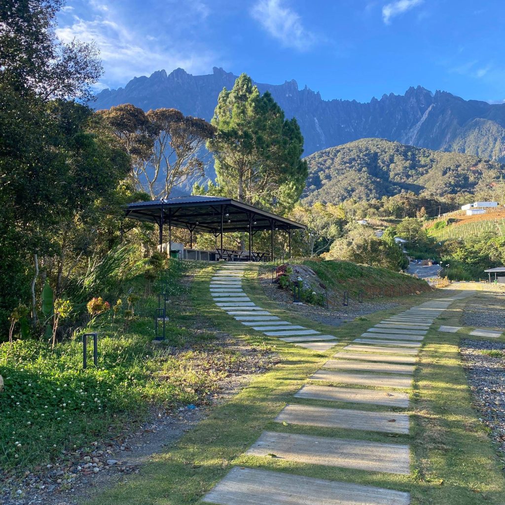 Escape to a Panoramic Peak Retreat near Mount Kinabalu Escape to a Panoramic Peak Retreat near Mount Kinabalu