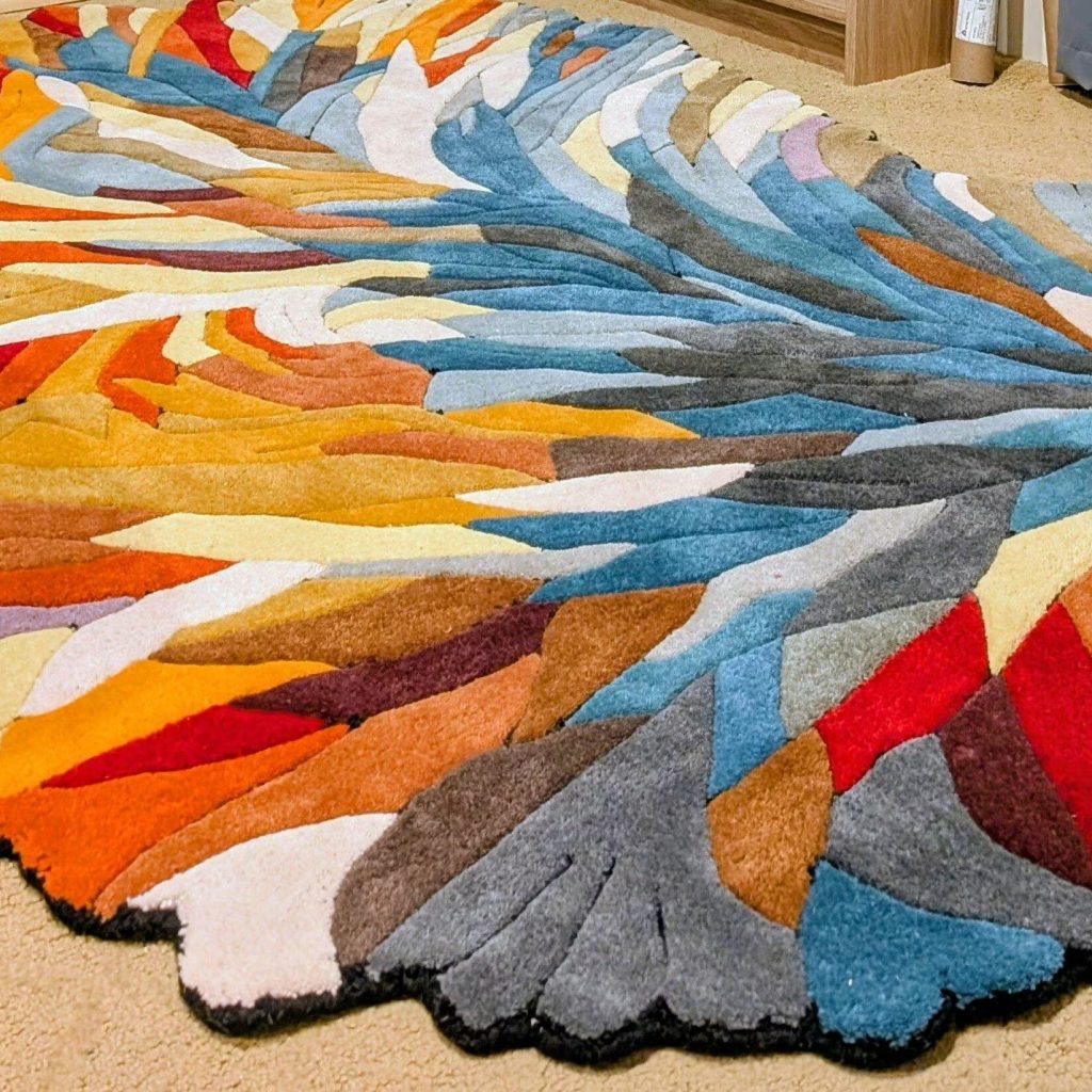 Contemporary Patterns for Living Rooms: Abstract Floor Rugs