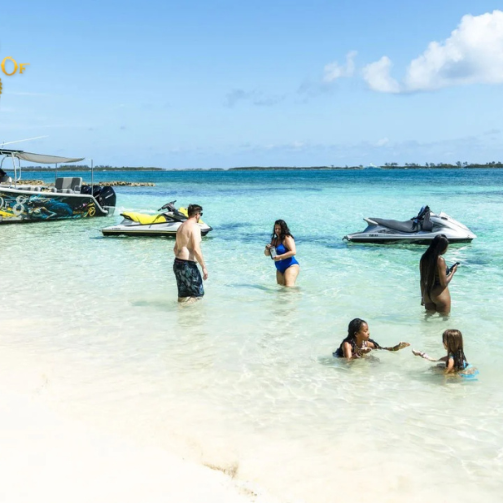 Discover Rose Island: Bahamas Pig Beach Adventures You’ll Love