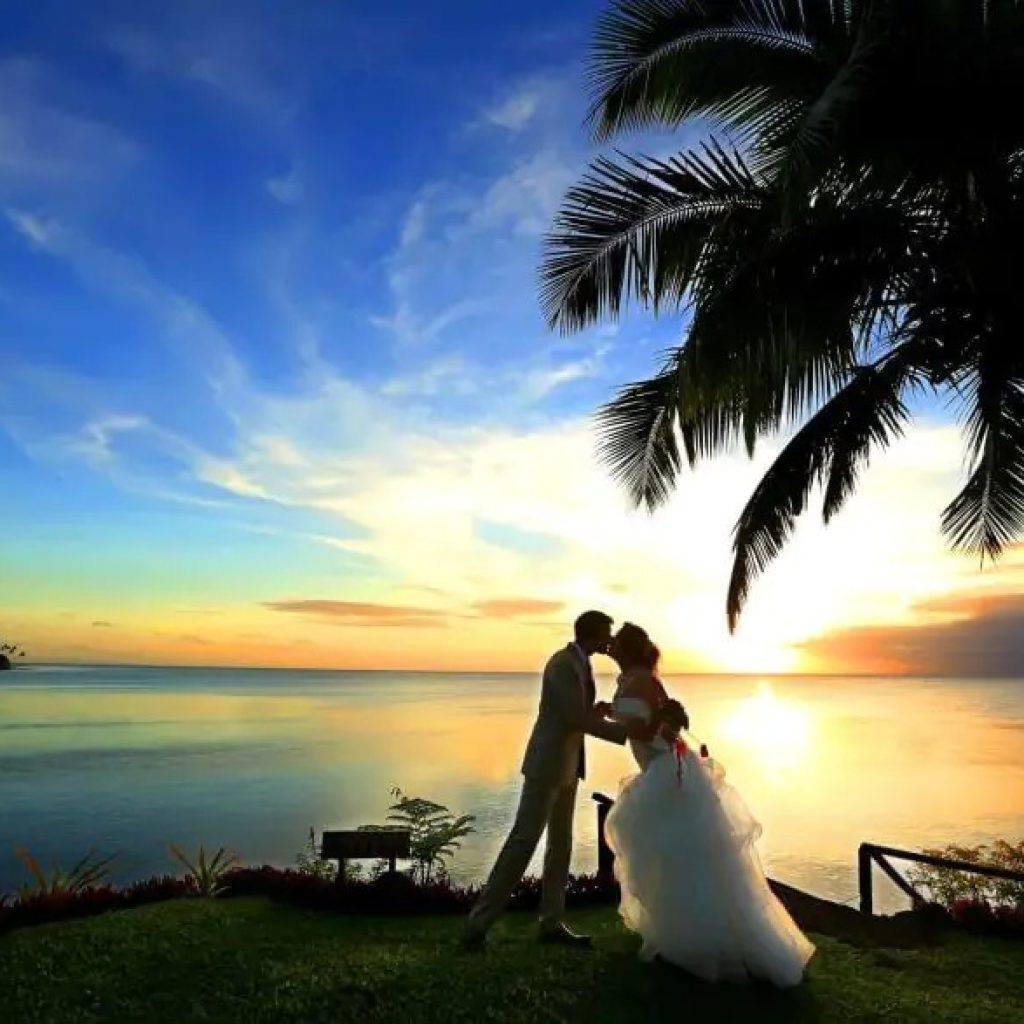 Dive Into Fiji: Unforgettable Island Retreats for Underwater Lovers