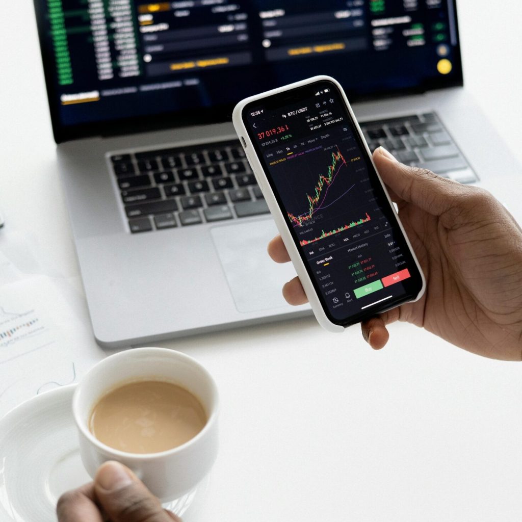 Where to Find Tomorrow’s AI Winners on the TSX (Without the Hype)