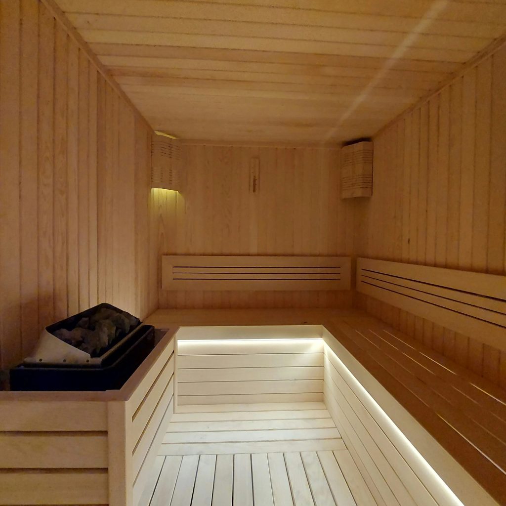 Escape to Wellness: Premium Outdoor Sauna for Your Garden