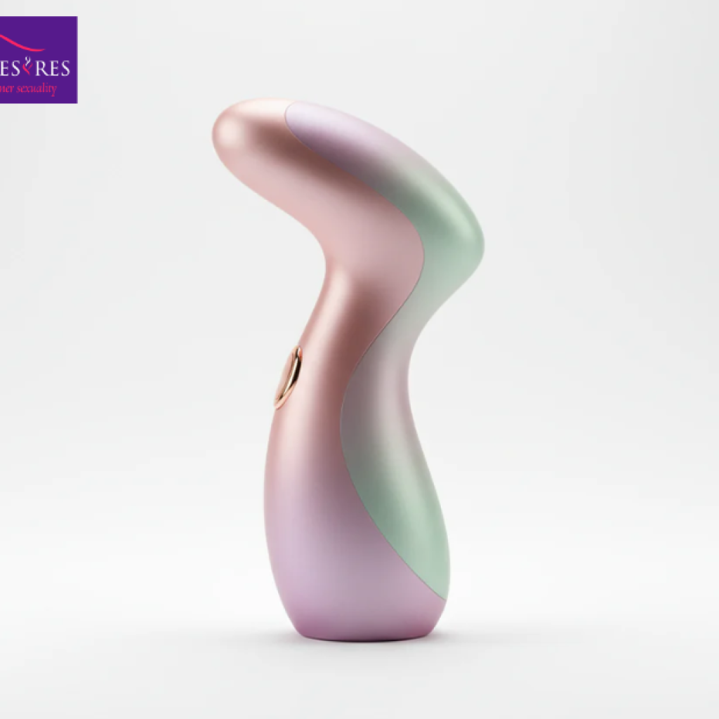 Hands-Free Pleasure: Sleek Suction Dildo for Women in the UK Hands-Free Pleasure: Sleek Suction Dildo for Women in the UK