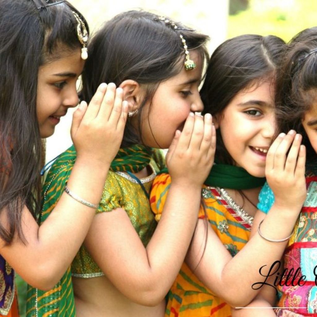 Elegant modest dresses for young girls in traditional styles