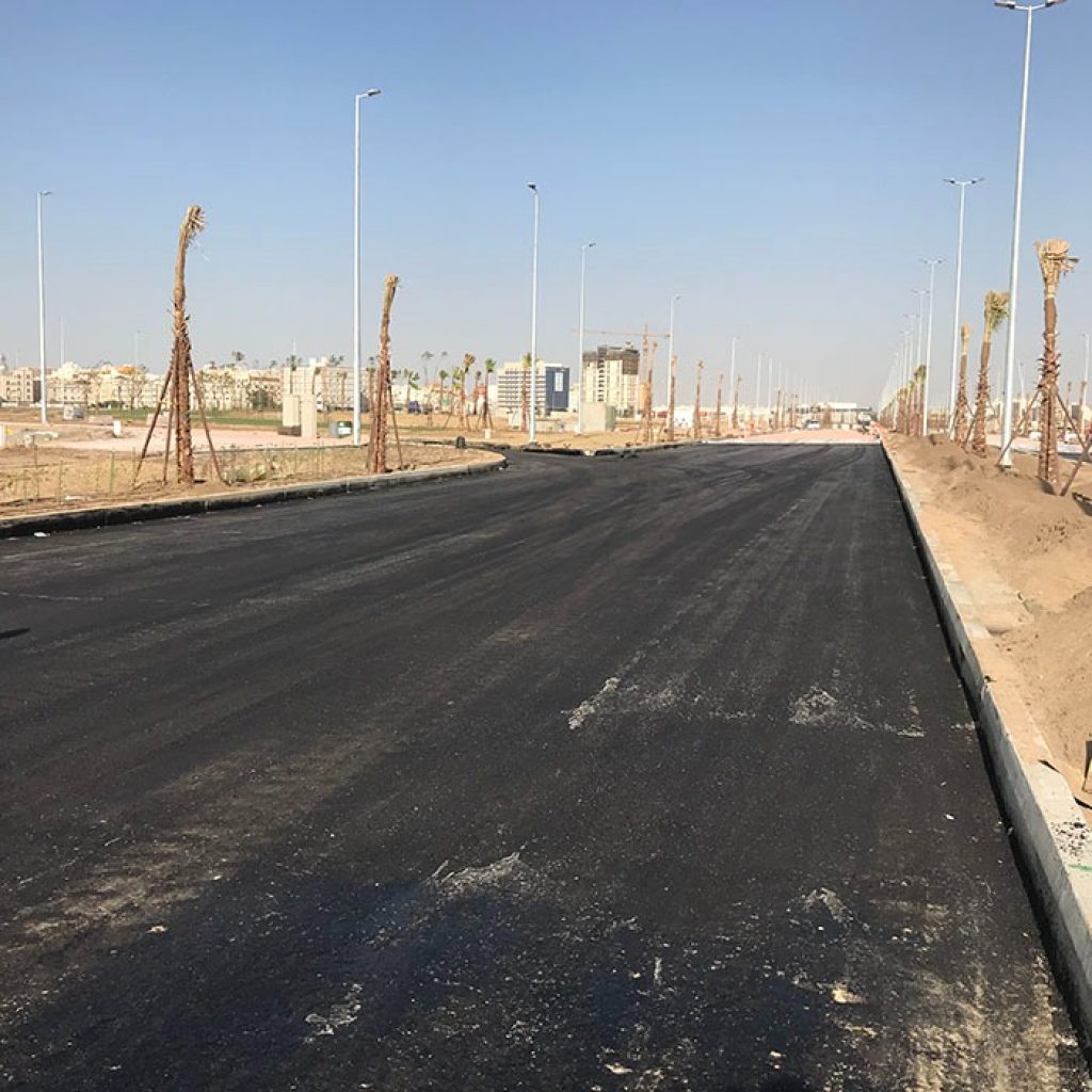 Reliable machinery hire for Saudi construction projects
