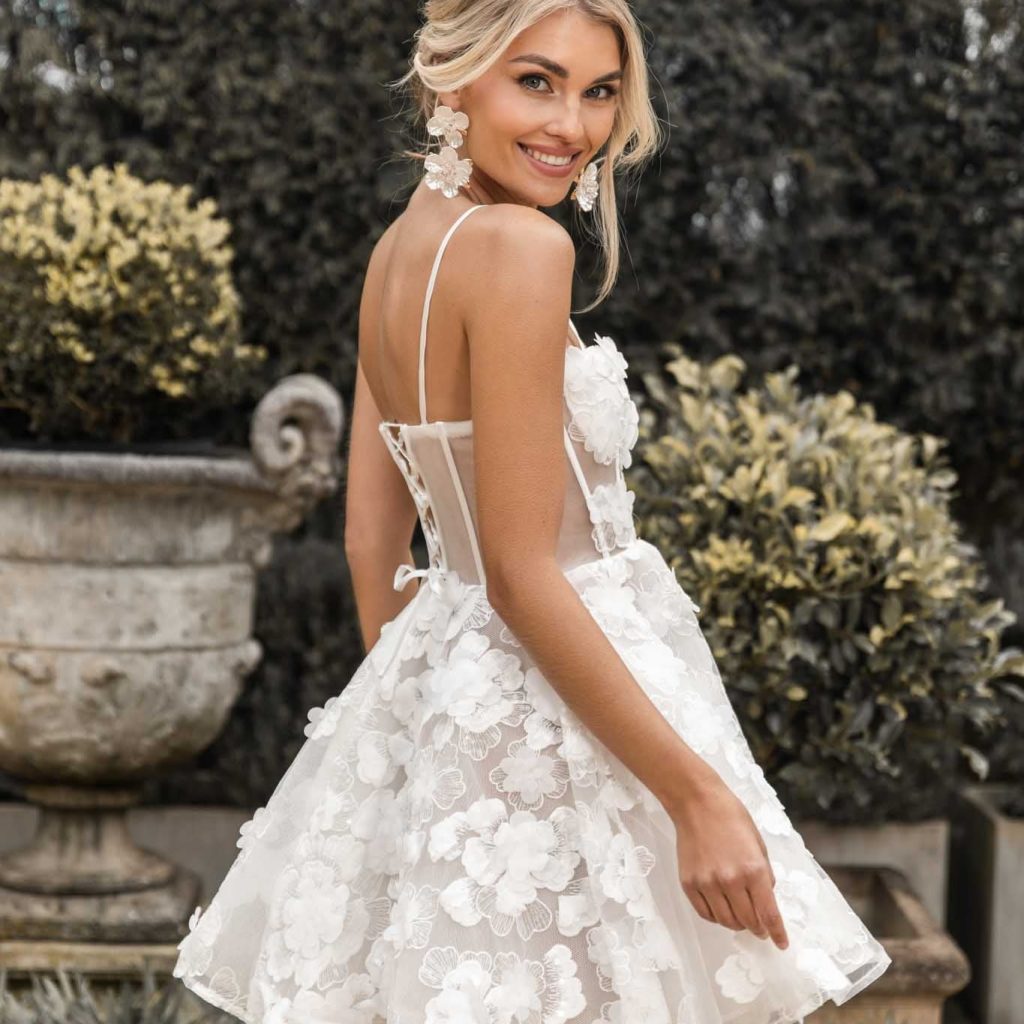 Elegant Corseted Gowns for Modern Formal Occasions