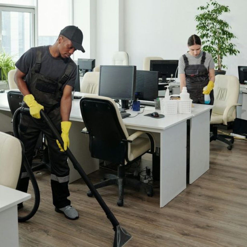 Verlässliche Reinigungsprofis für Ihr Zuhause und Büro Verlässliche Reinigungsprofis für Ihr Zuhause und Büro