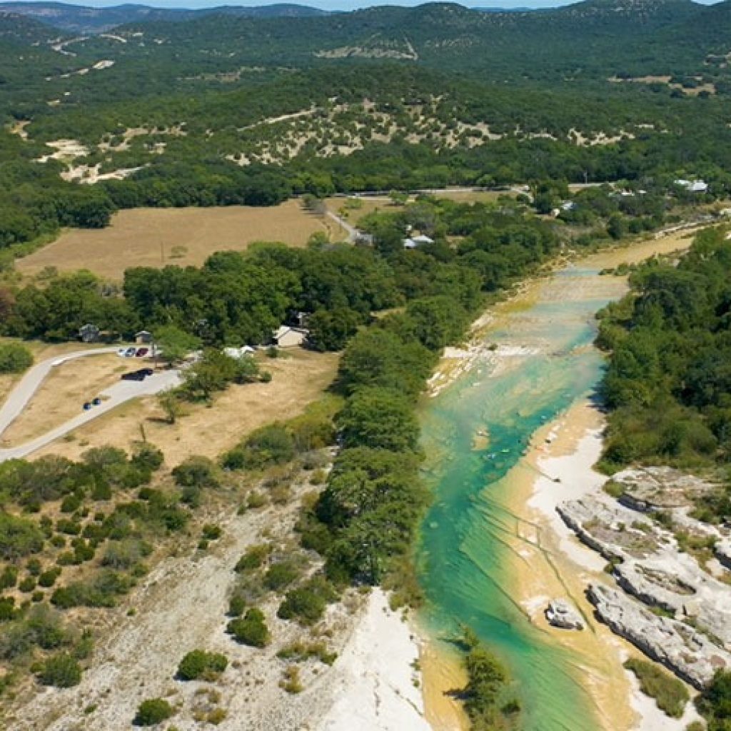 Scenic Texas RV Park: Family-Friendly Stays and Great Amenities