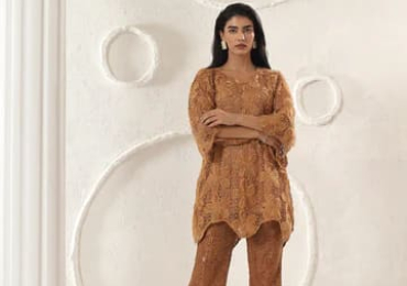 Stylish Party Wear Dresses for Women & Girls – Elegant Collection
