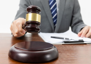 How Can a Personal Injury Lawyer Help You?